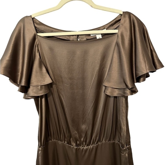 Banana Republic Chocolate Brown 100% Silk Dress Flutter Sleeves Size 12 NWT - Picture 10 of 11